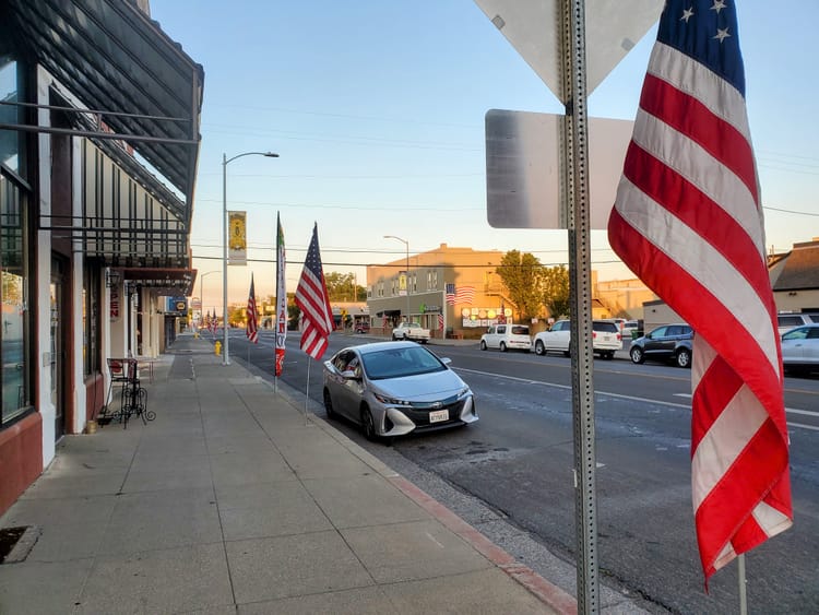 After heated debate, Orland council sets new flag rules to avoid legal risk