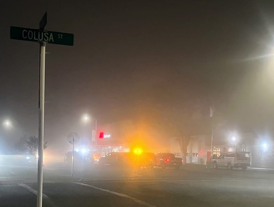 Armed suspects escape on foot after high-speed chase ends in downtown Orland crash